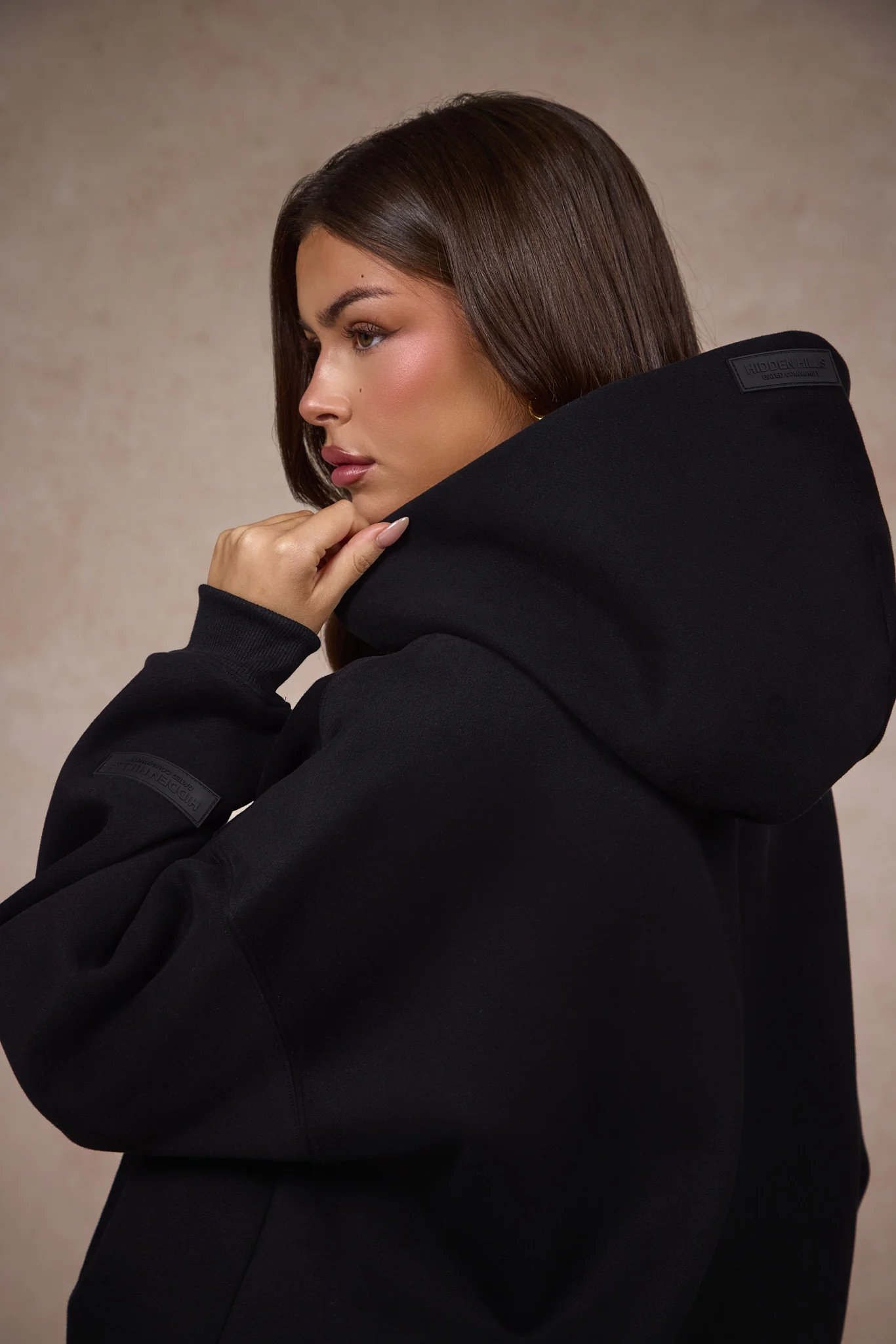 BASICS HOODIE BLACK - Image 5