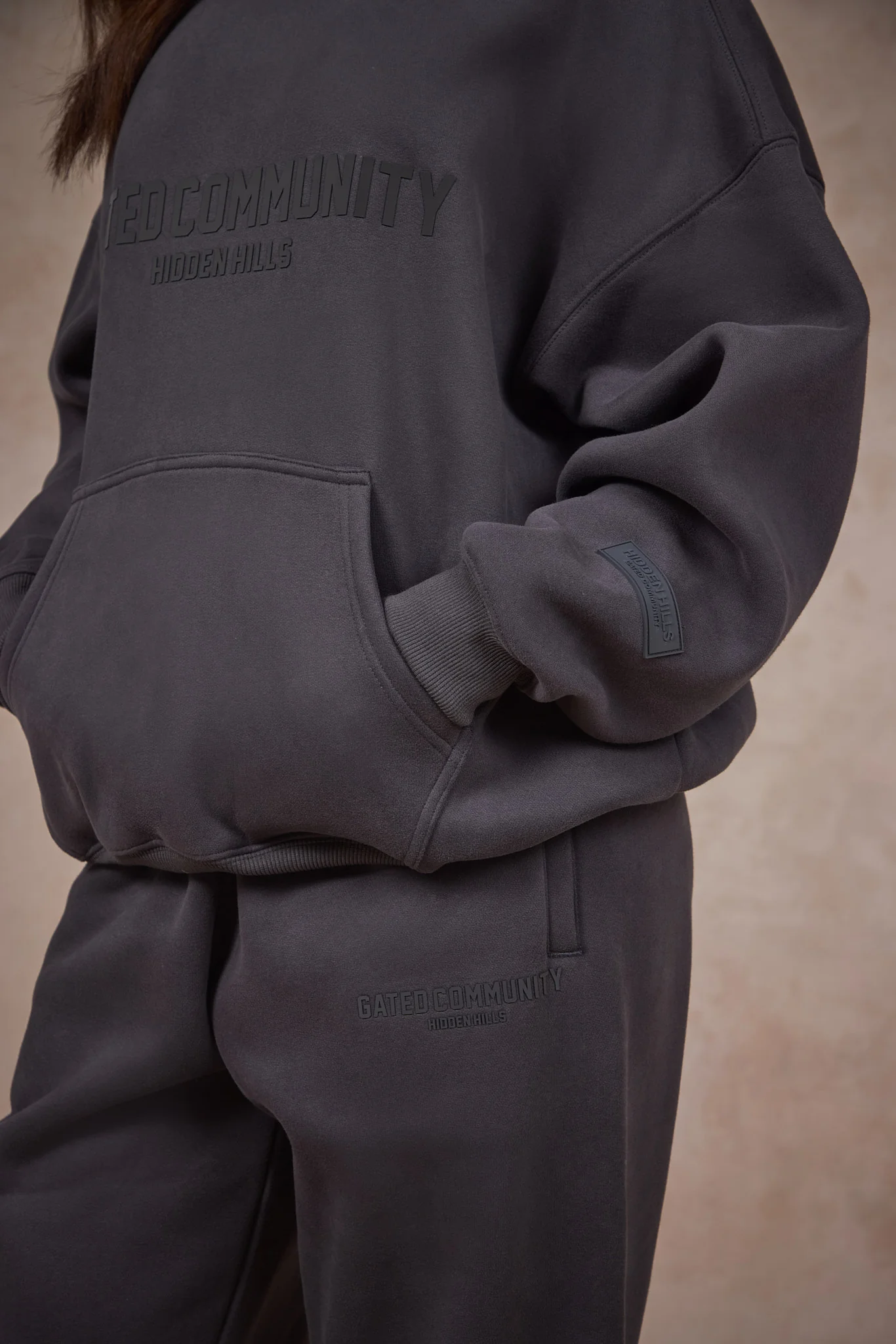 BASICS HOODIE DARK GREY - Image 7