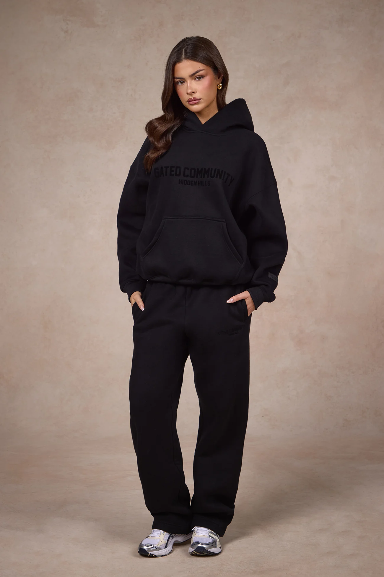BASICS STRAIGHT LEG SWEATPANTS BLACK - Image 3
