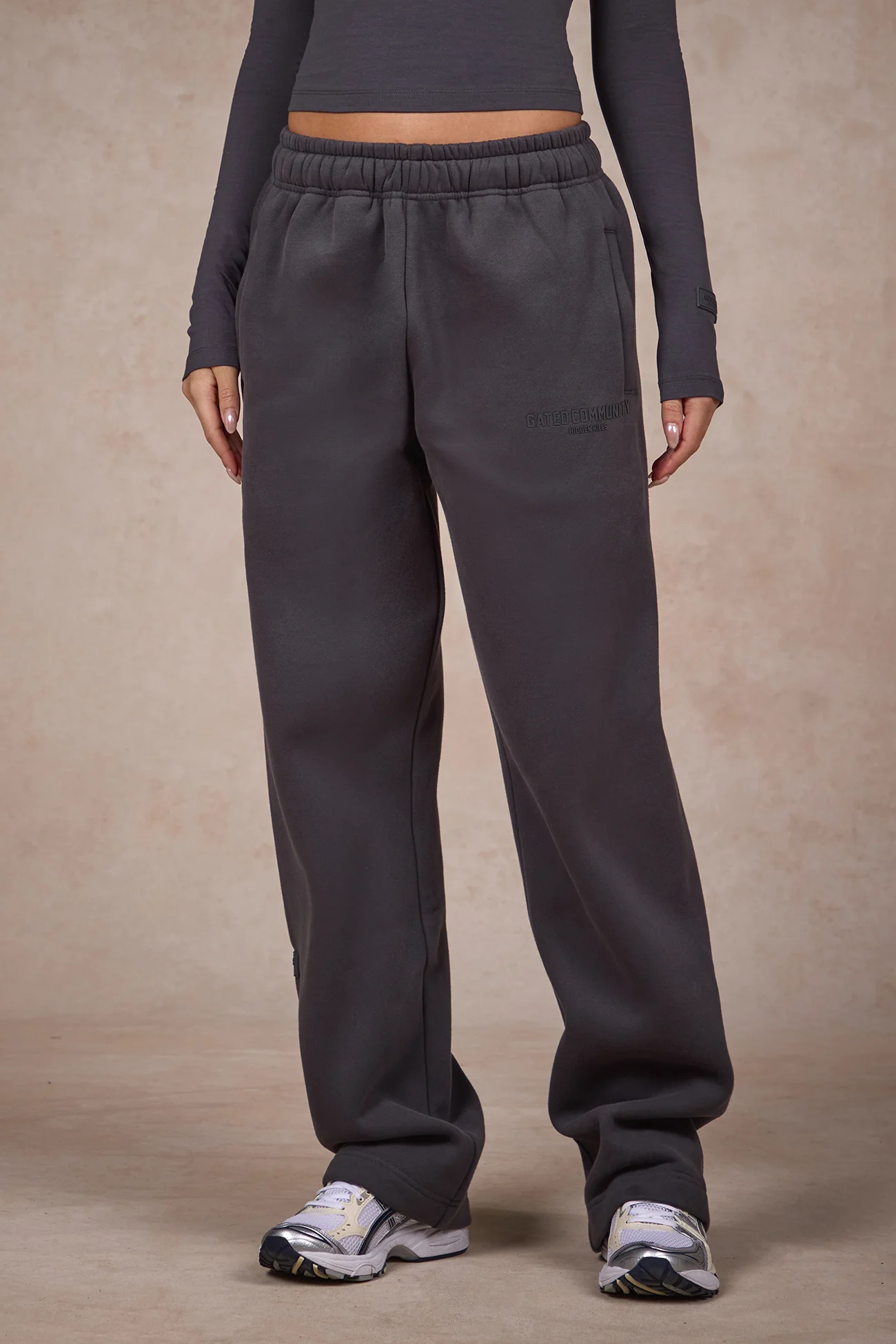BASICS STRAIGHT LEG SWEATPANTS DARK GREY