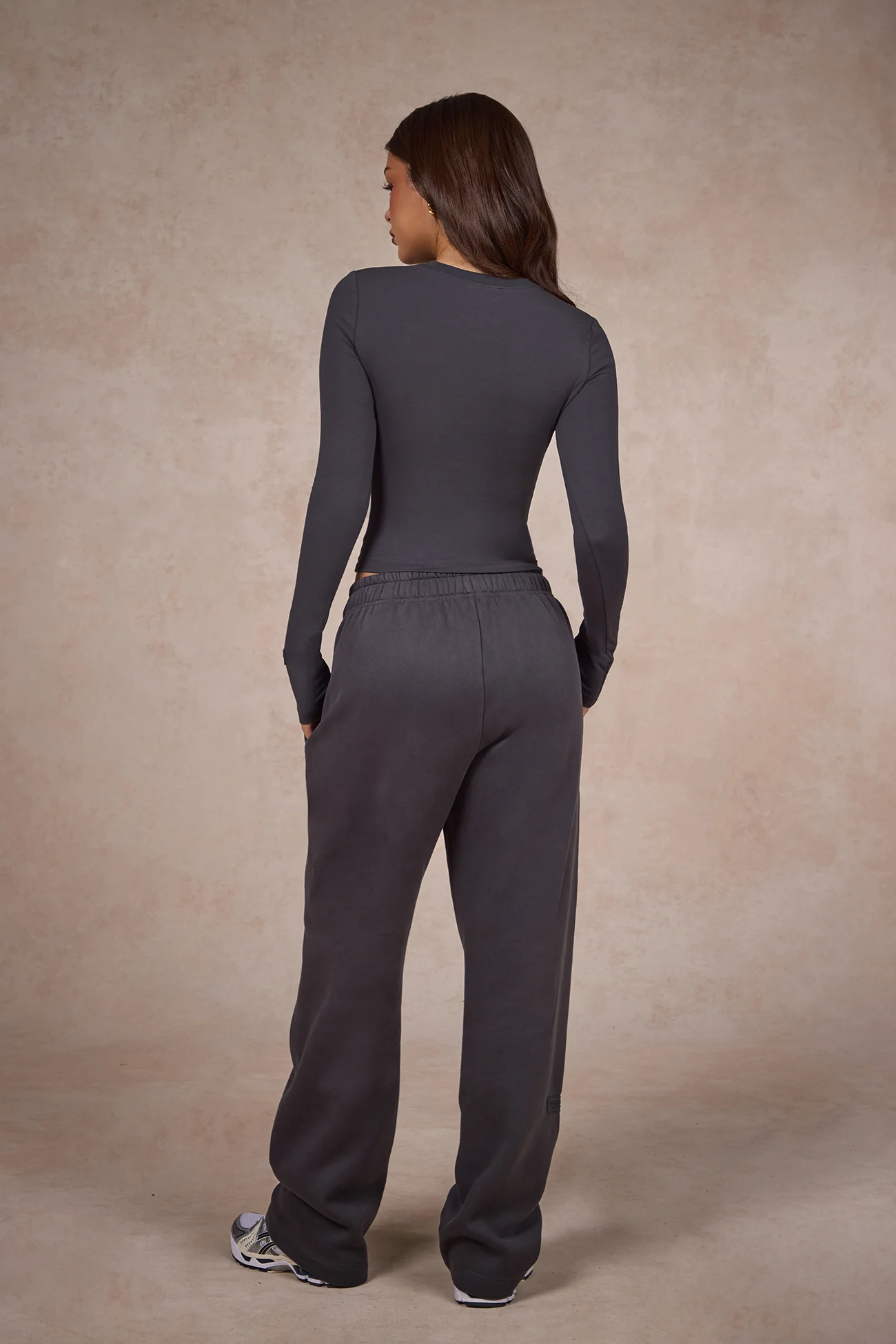BASICS LONGSLEEVE TOP DARK GREY - Image 5