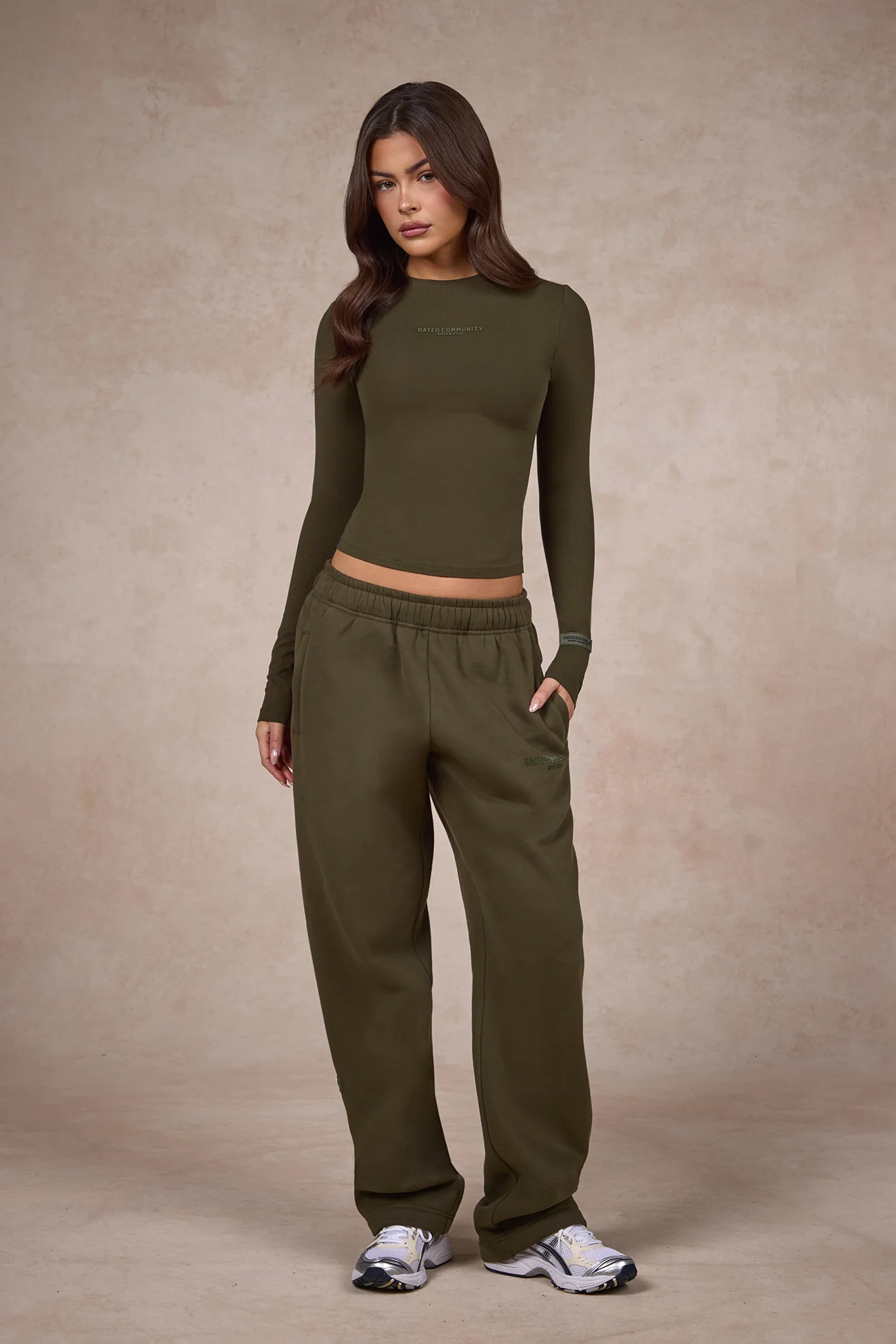 BASICS LONGSLEEVE TOP OLIVE - Image 3
