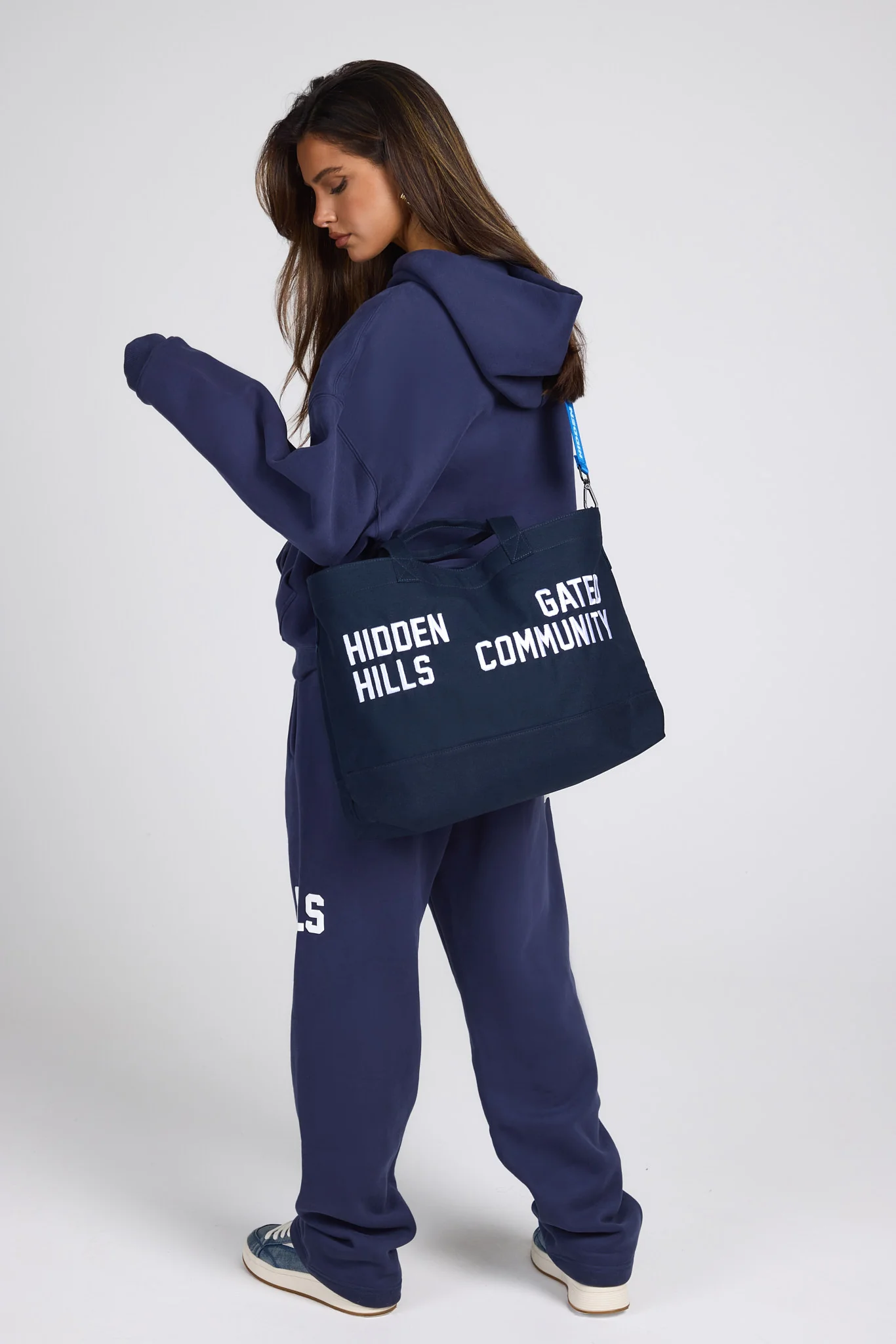 GATED COMMUNITY CANVAS SHOPPER BAG - Image 6