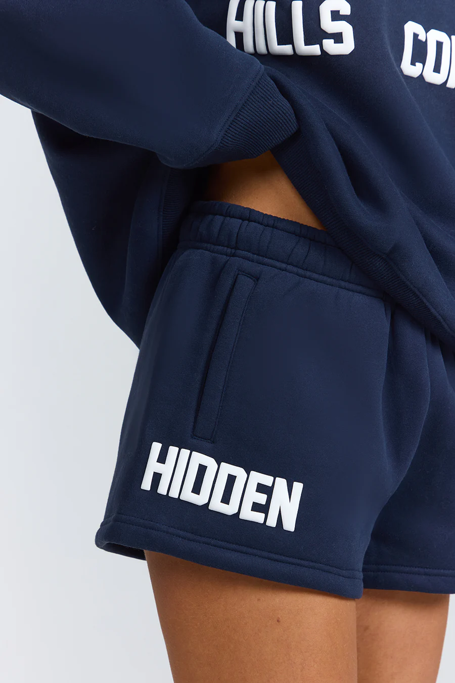 GATED COMMUNITY SHORTS NAVY - Image 3