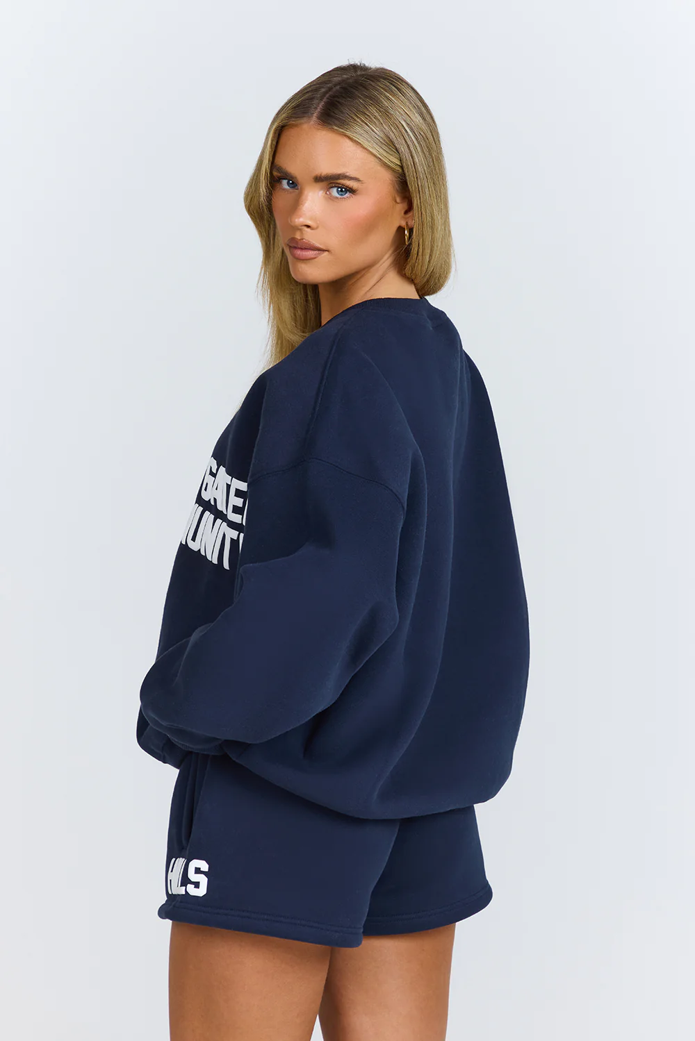 GATED COMMUNITY SWEATER NAVY - Image 3