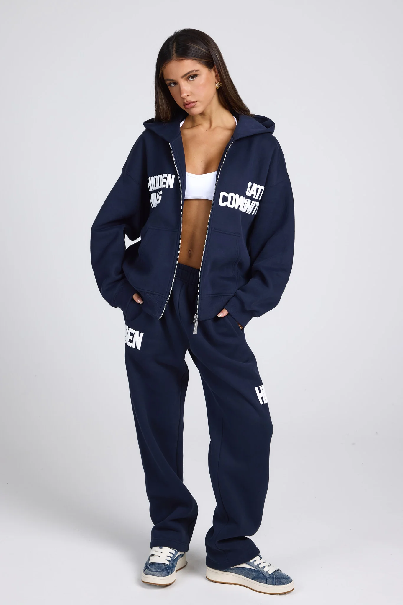 GATED COMMUNITY STRAIGHT LEG SWEATPANTS NAVY - Image 6
