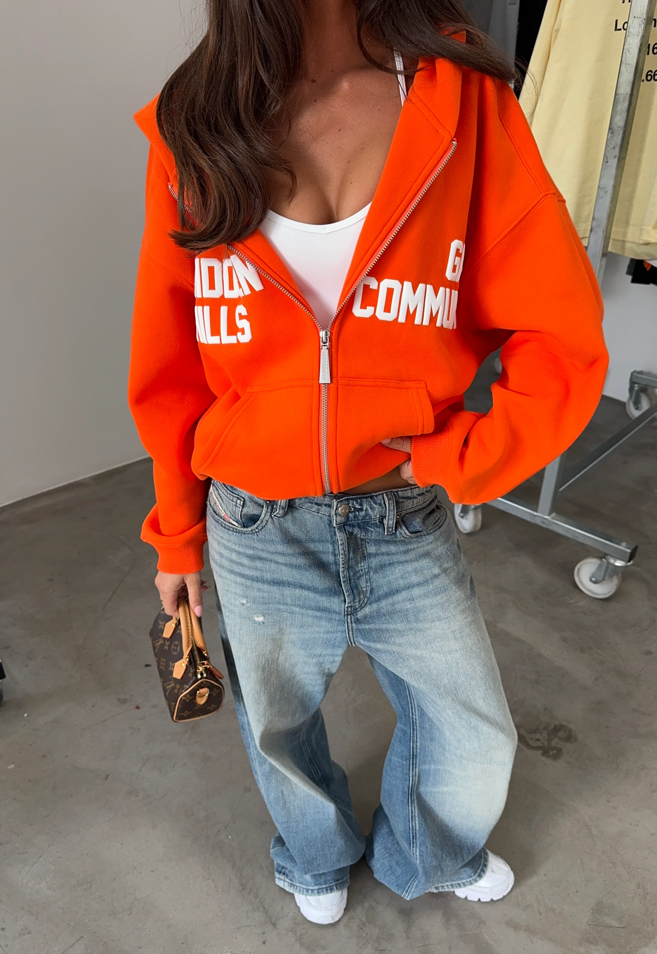 GATED COMMUNITY ZIP HOODIE ORANGE - Image 5