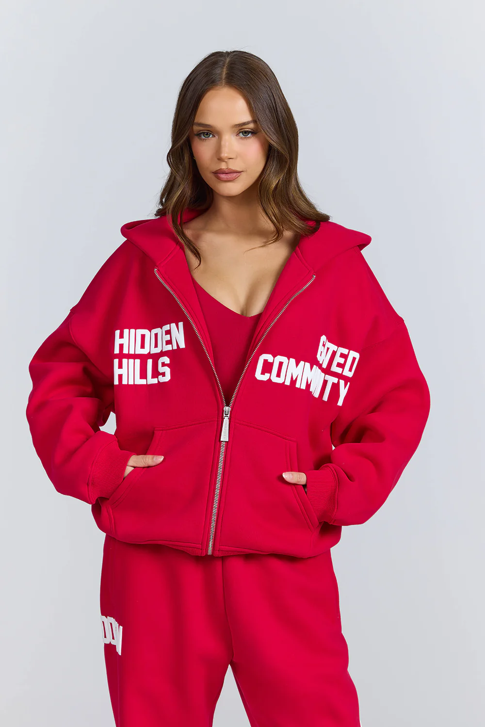 GATED COMMUNITY ZIP HOODIE RASPBERRY RED - Image 4