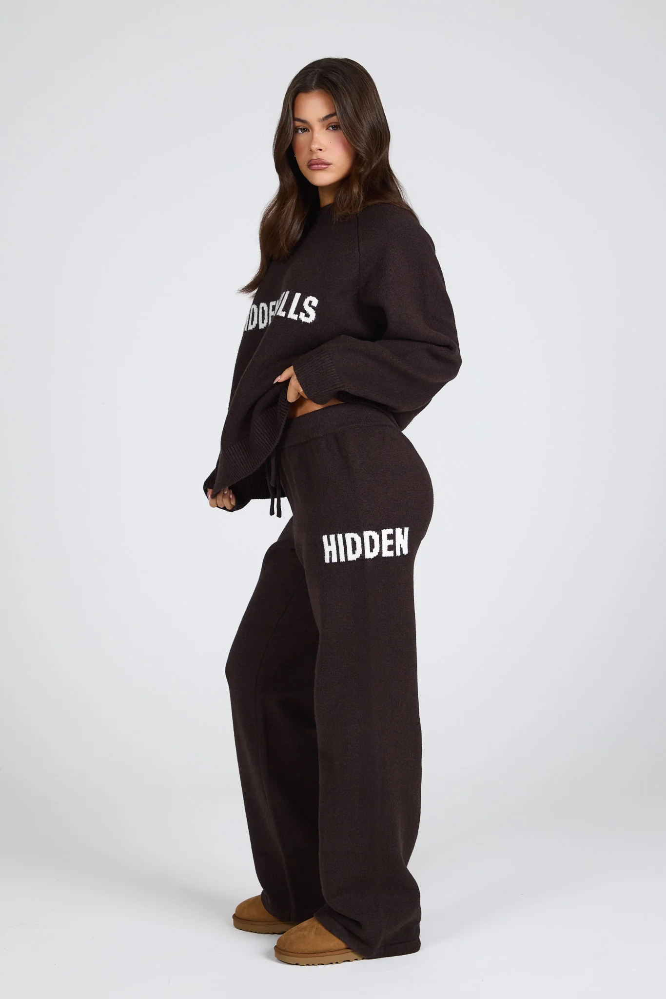KNIT SWEATPANTS DARK BROWN - Image 4
