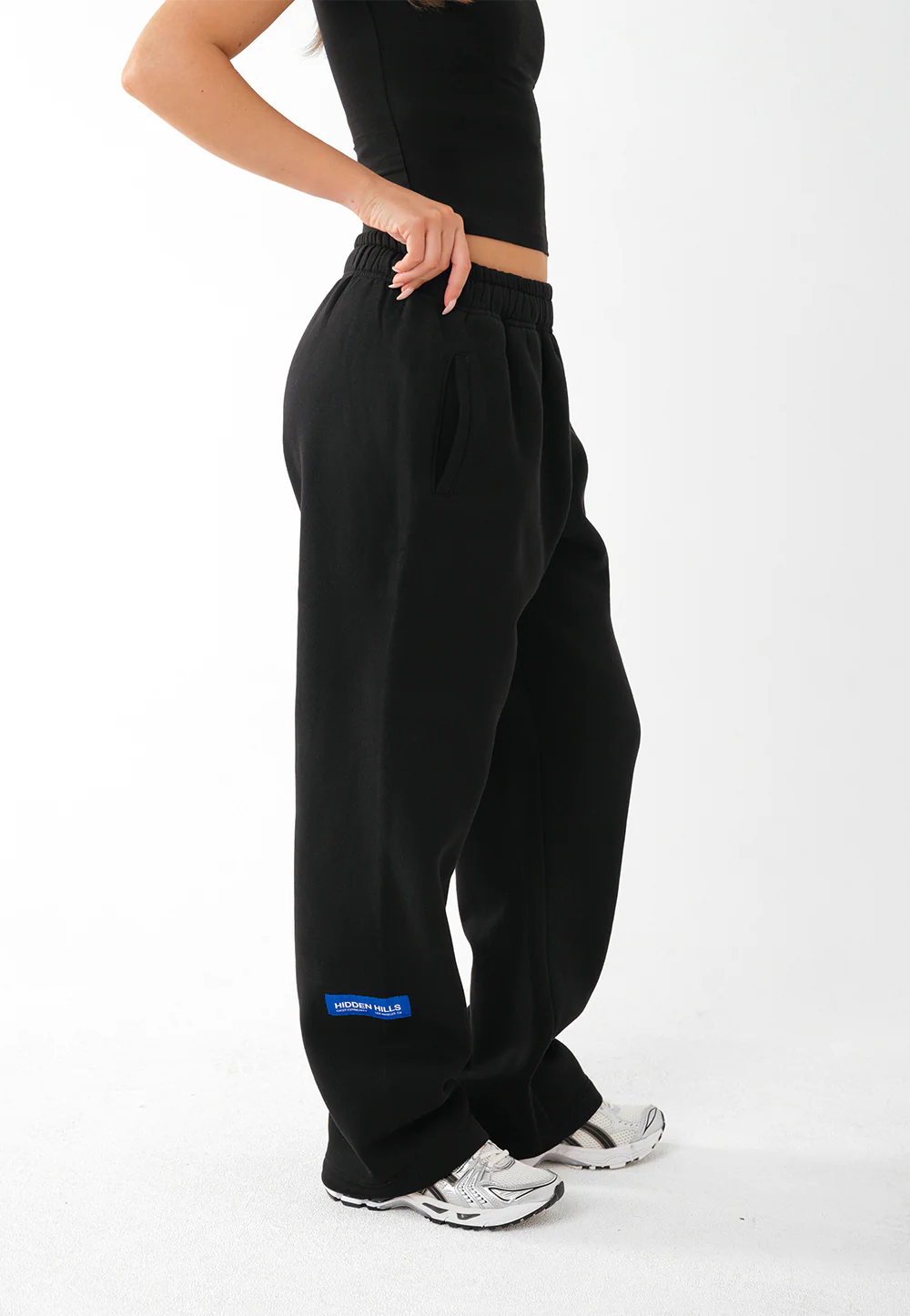 LABEL STRAIGHT LEG SWEATPANTS BLACK - Image 4