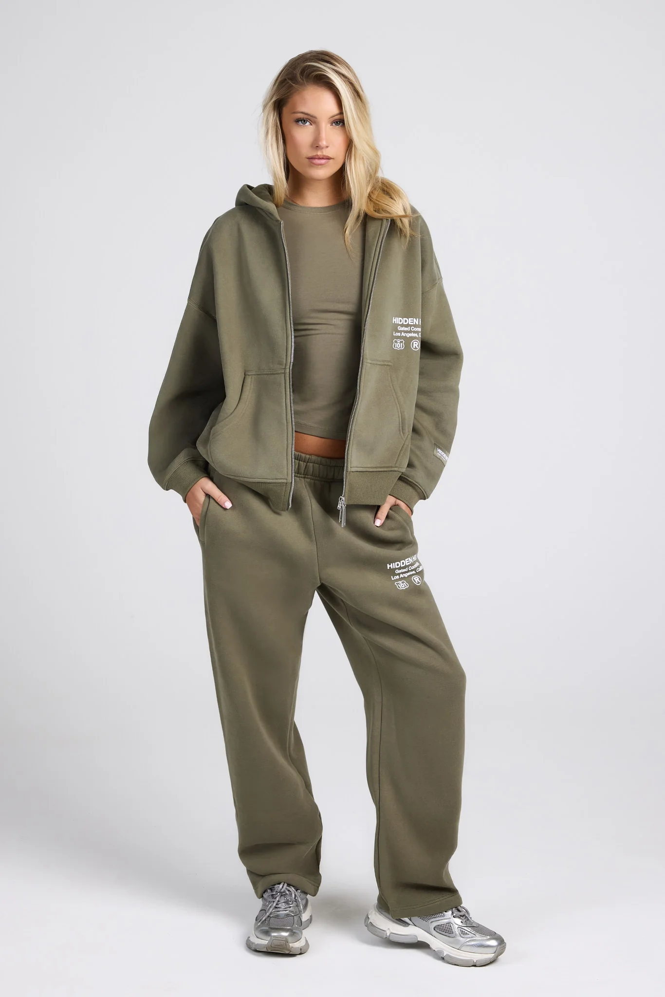 LABEL STRAIGHT LEG SWEATPANTS SAGE - Image 4