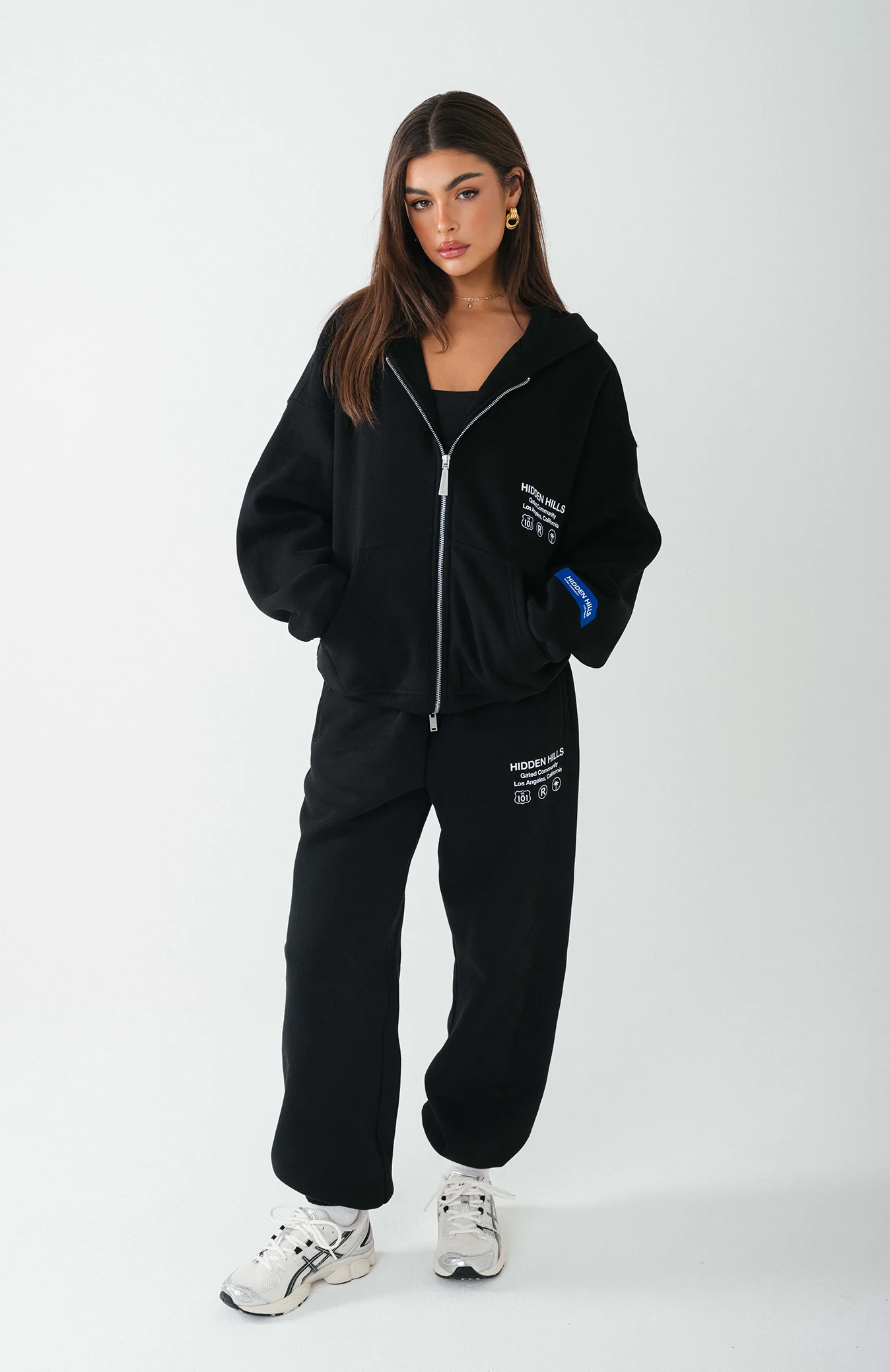 LABEL CUFFED SWEATPANTS BLACK - Image 3