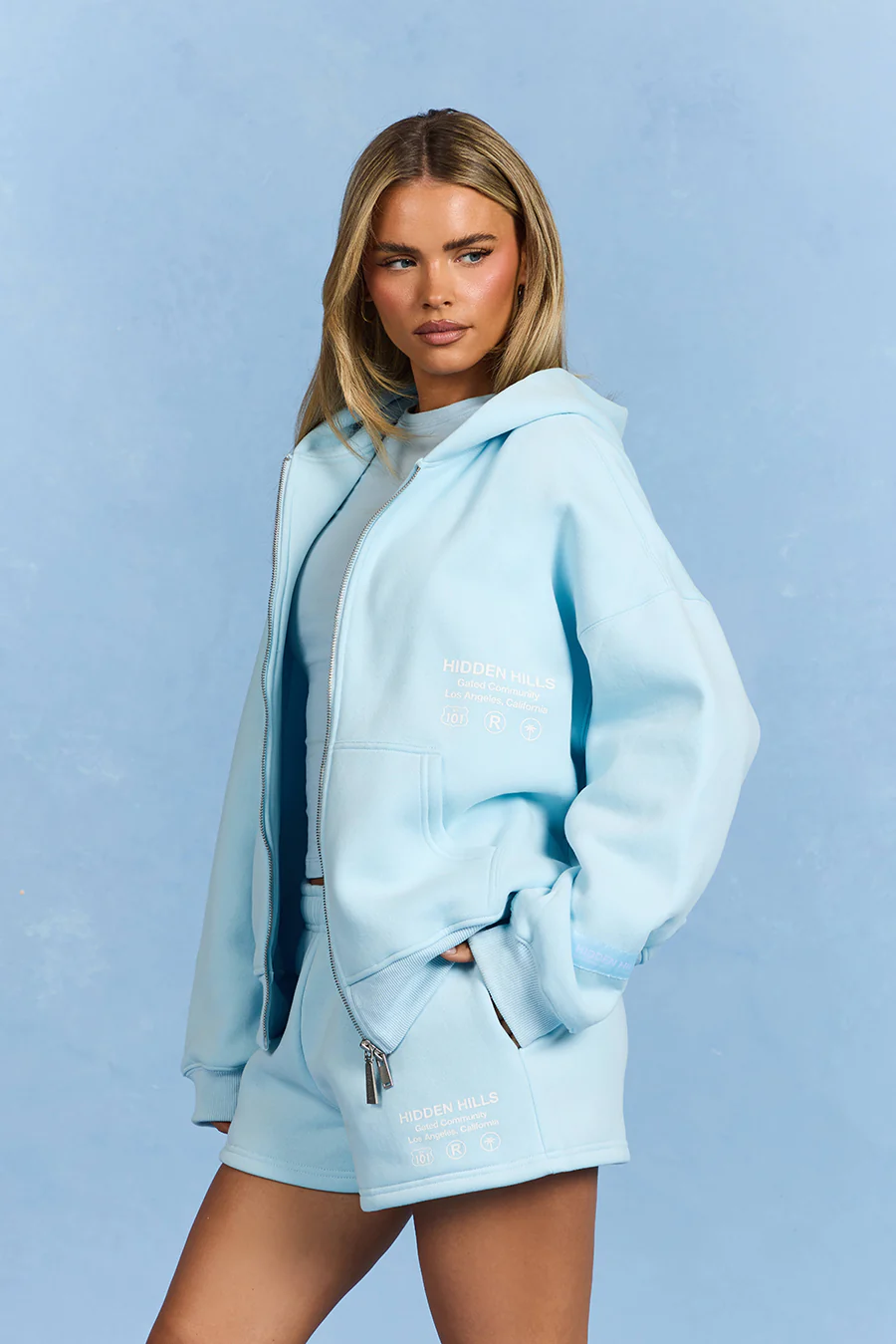 LABEL ZIP HOODIE LIGHT BLUE - Image 6