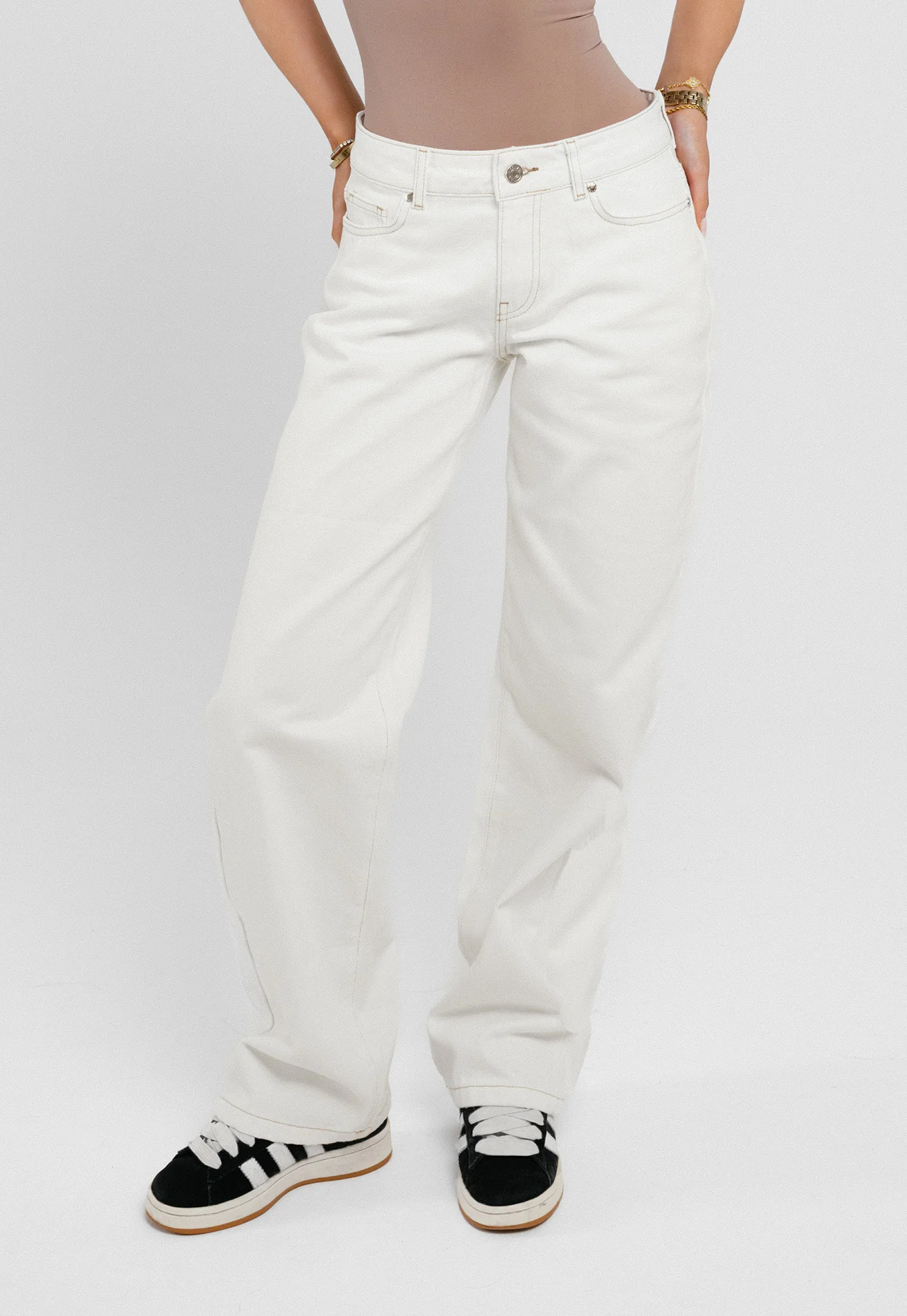 LOGO STITCH JEANS OFF WHITE - Image 3