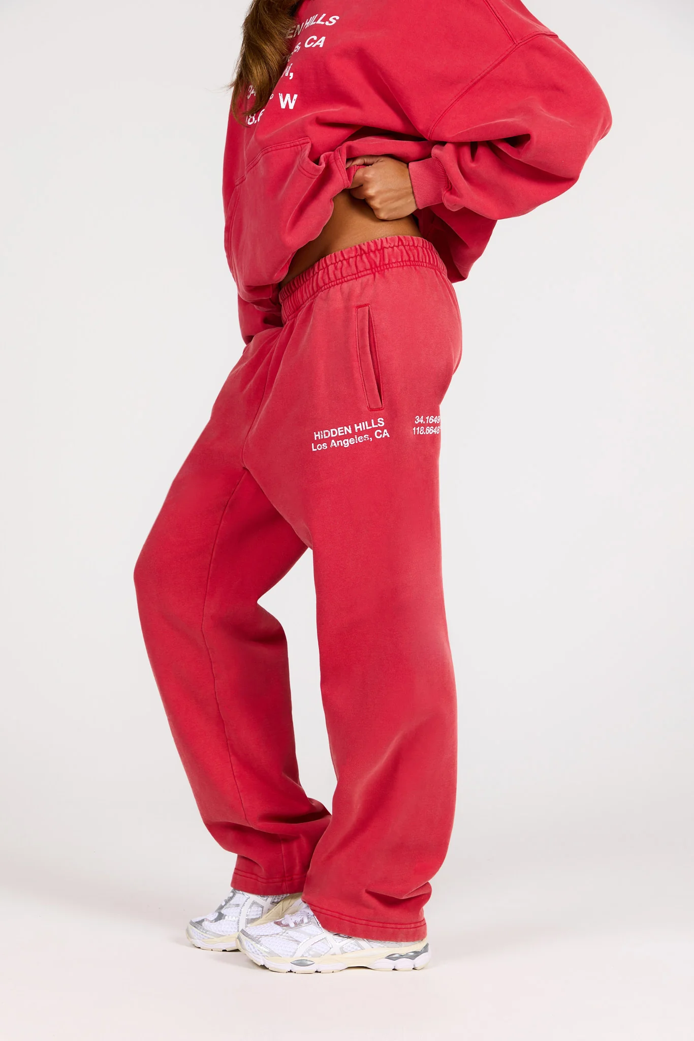 VINTAGE WASH STRAIGHT LEG SWEATPANTS RASPBERRY RED